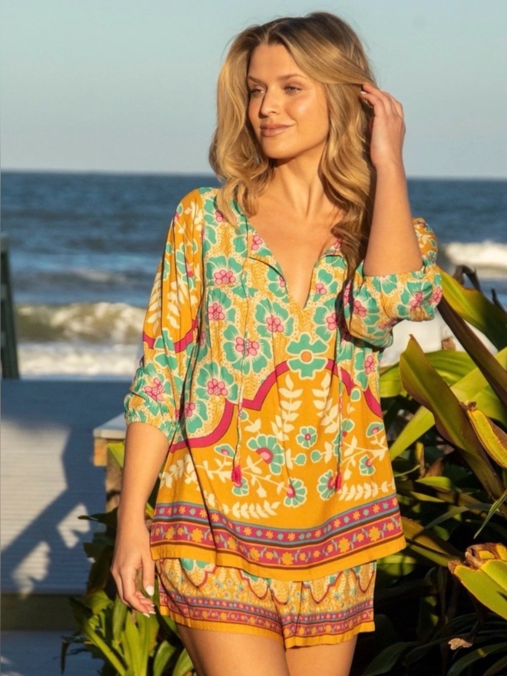 Natural Life Maribel Matching Top & Shorts Set Size Small/Medium Mustard Floral